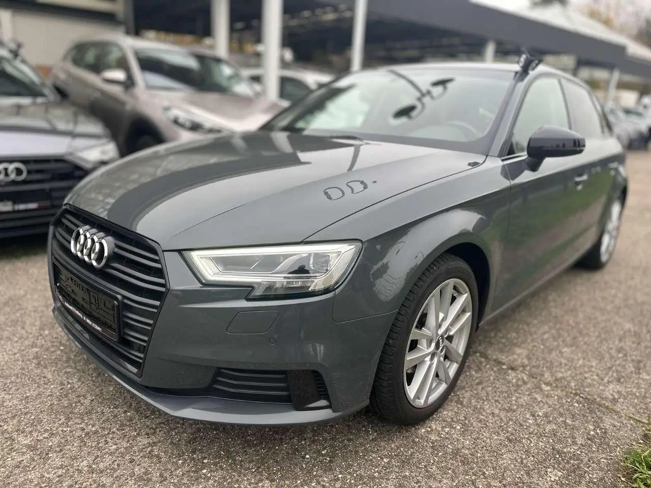 Photo 1 : Audi A3 2019 Essence