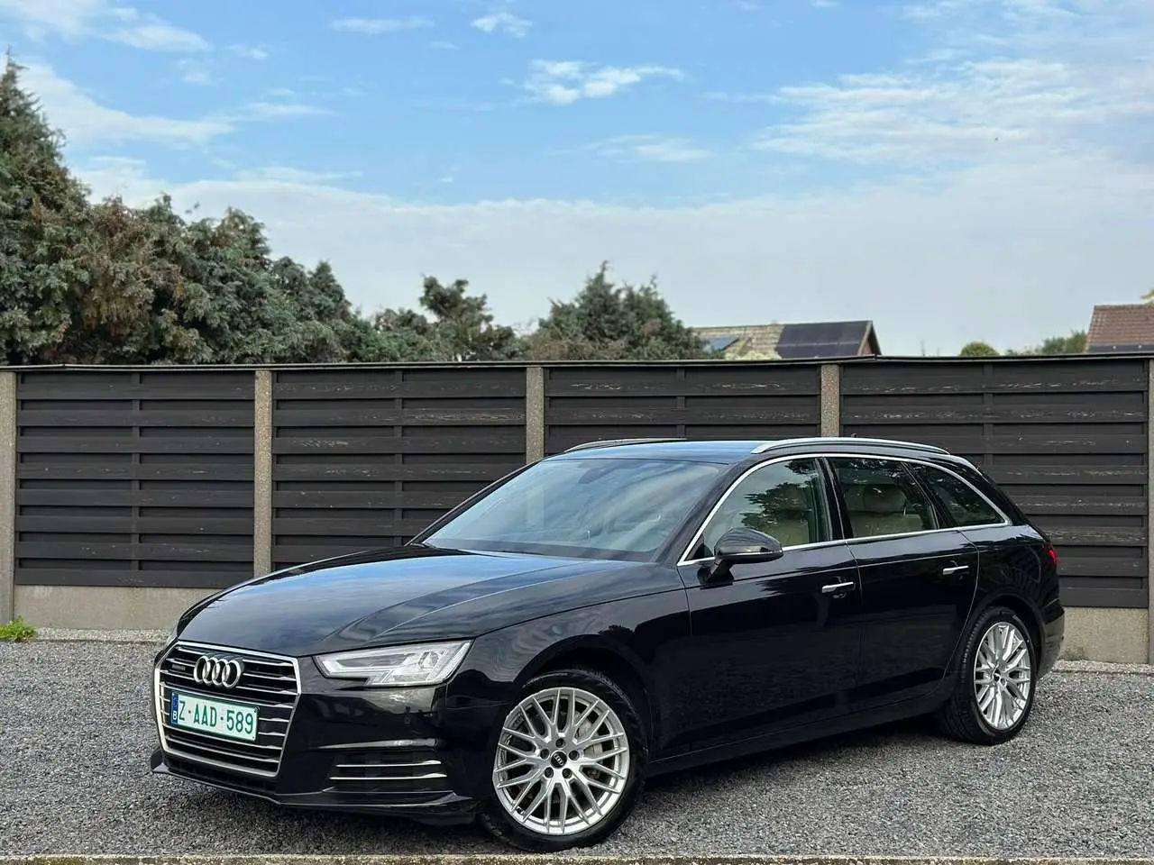 Photo 1 : Audi A4 2018 Diesel