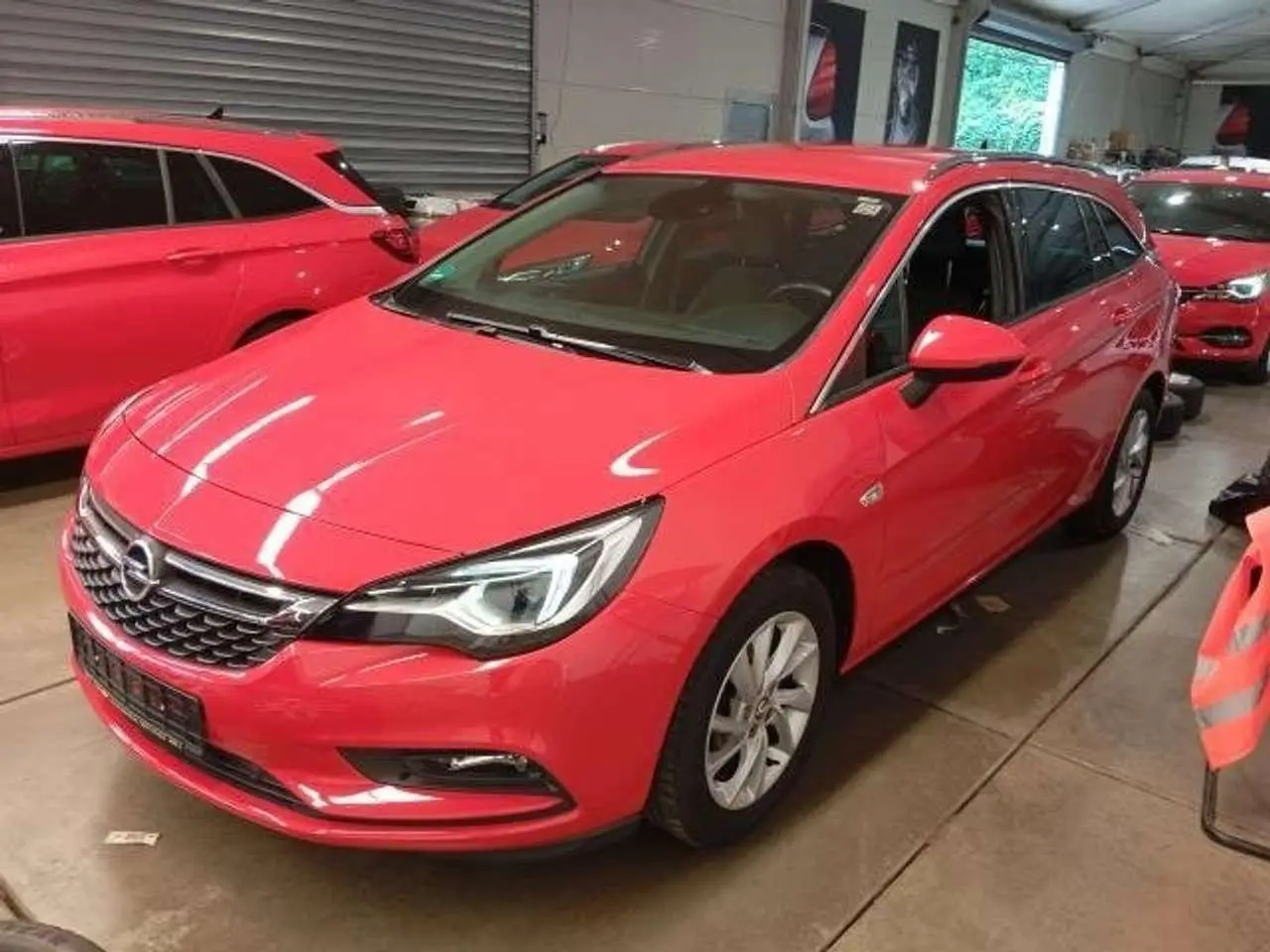 Photo 1 : Opel Astra 2019 Petrol