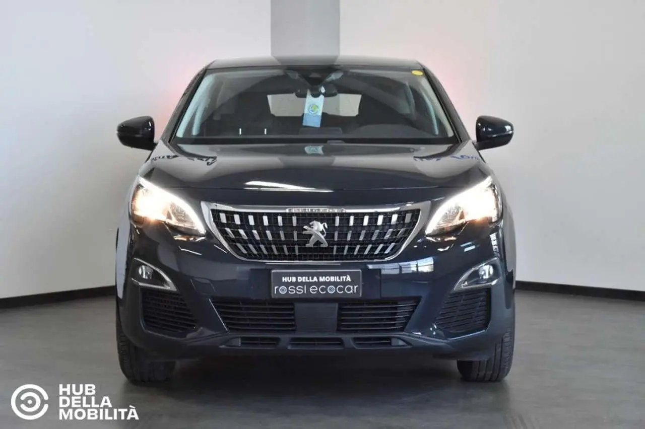 Photo 1 : Peugeot 3008 2019 Diesel