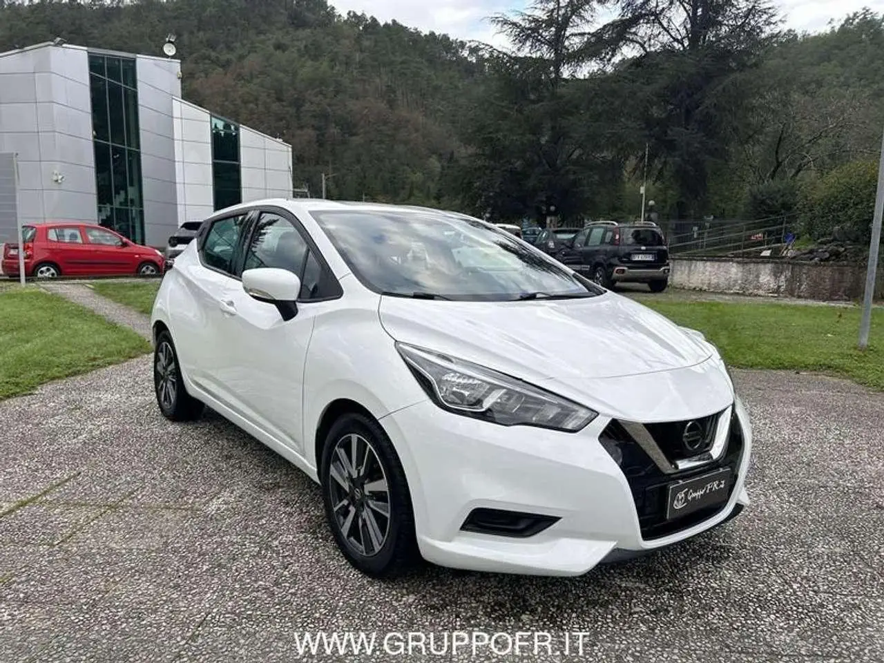 Photo 1 : Nissan Micra 2017 Essence