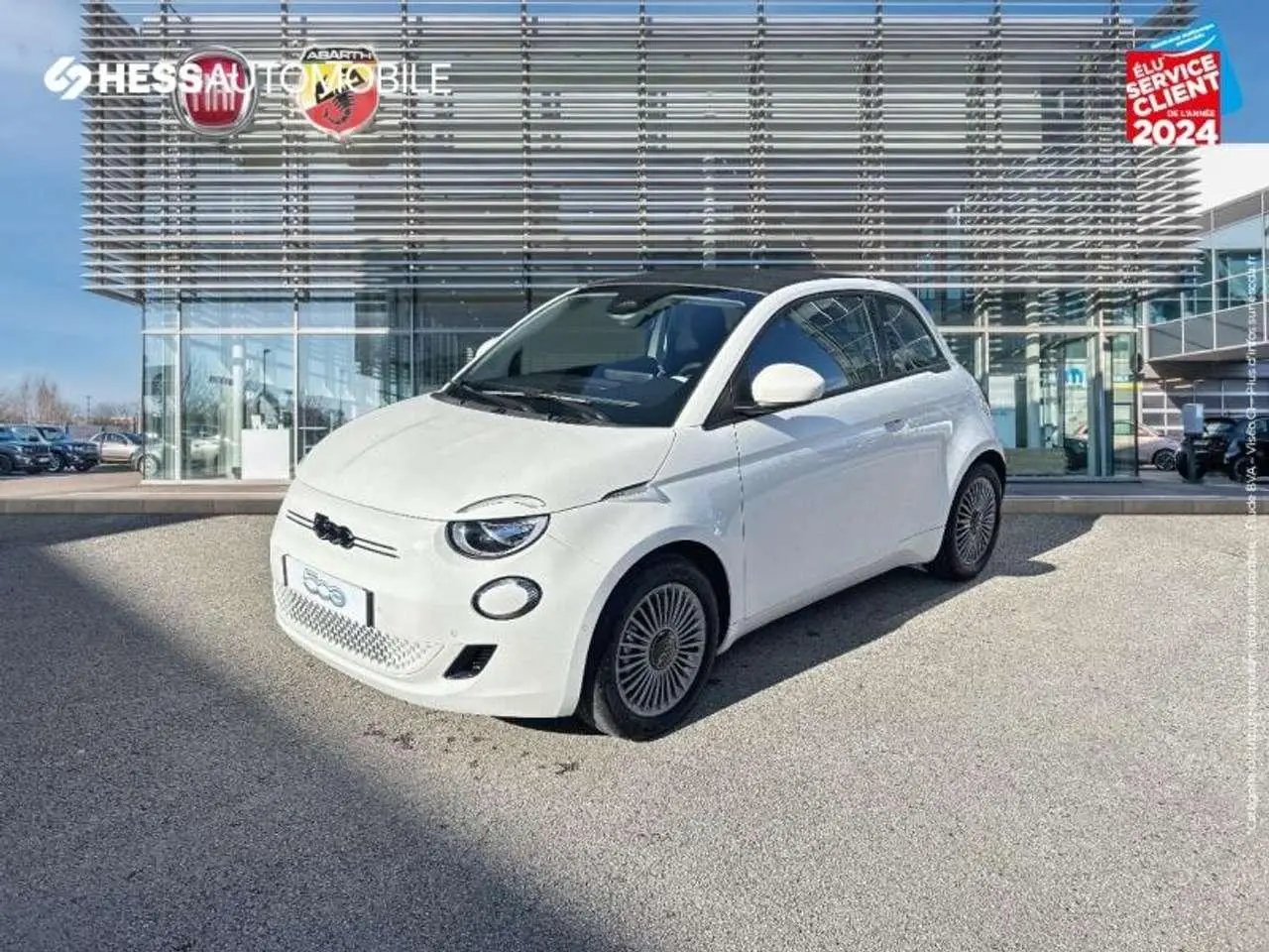 Photo 1 : Fiat 500c 2024 Electric