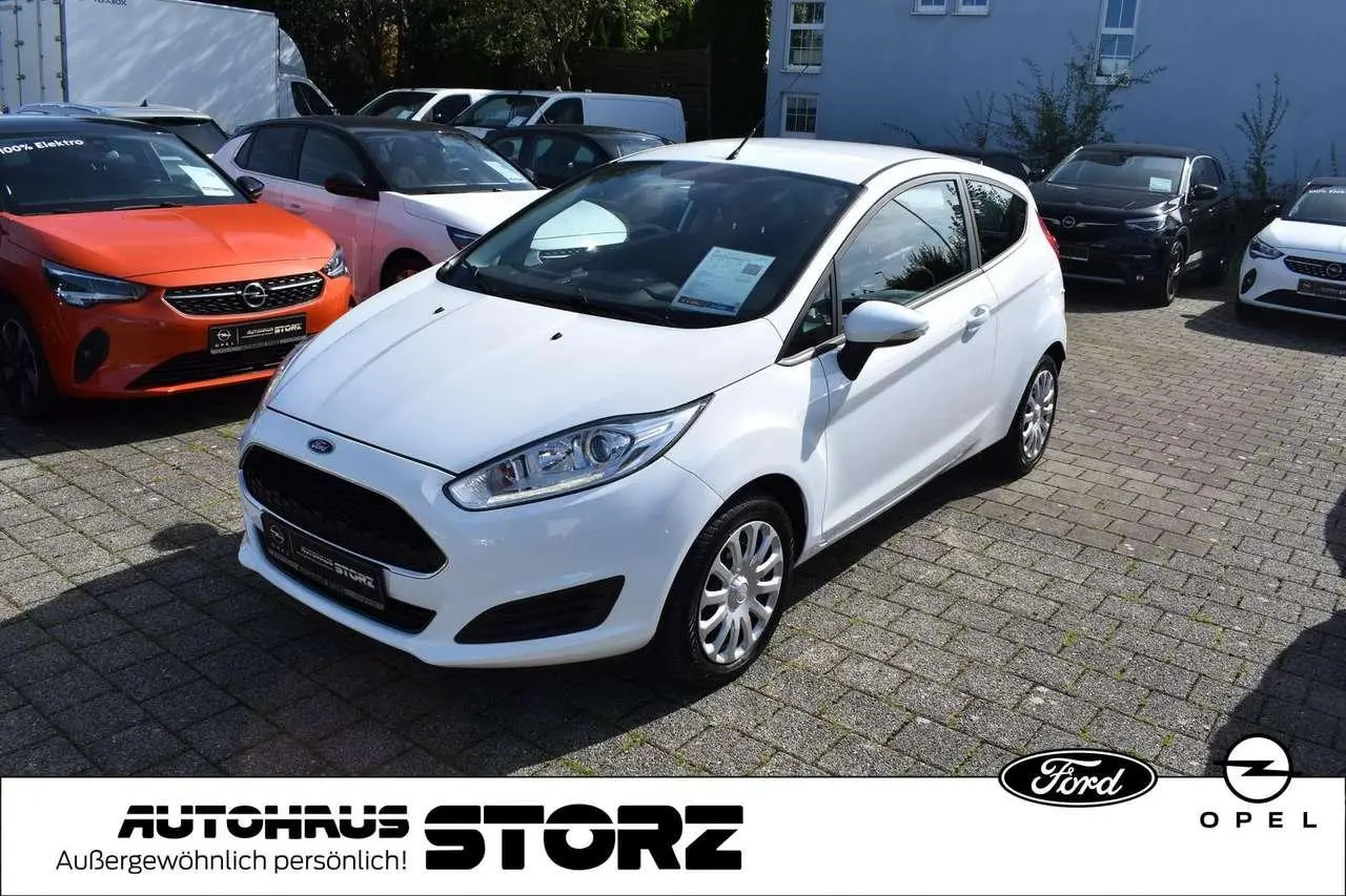 Photo 1 : Ford Fiesta 2017 Petrol