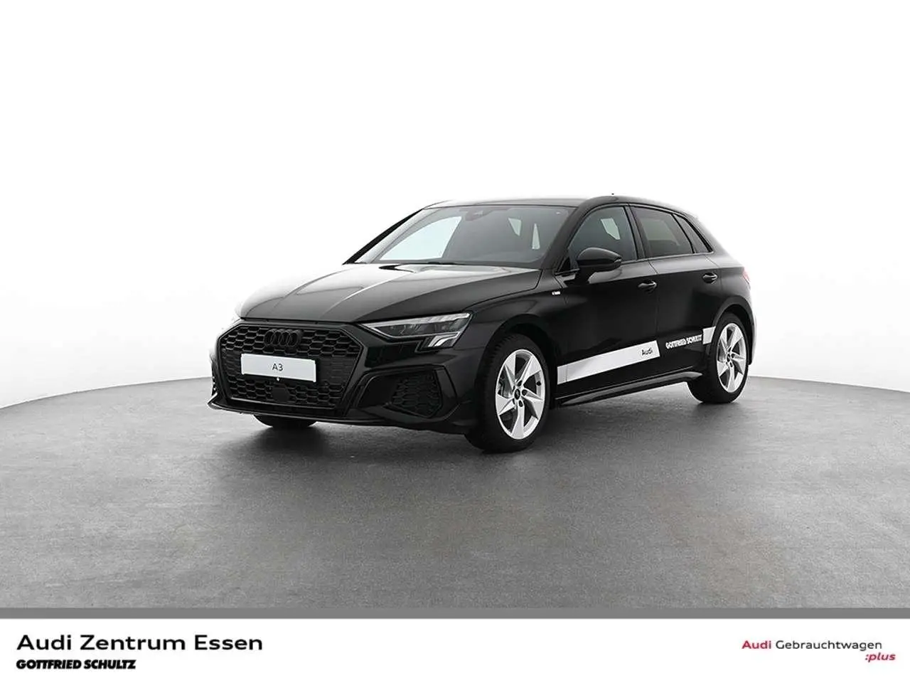 Photo 1 : Audi A3 2023 Essence