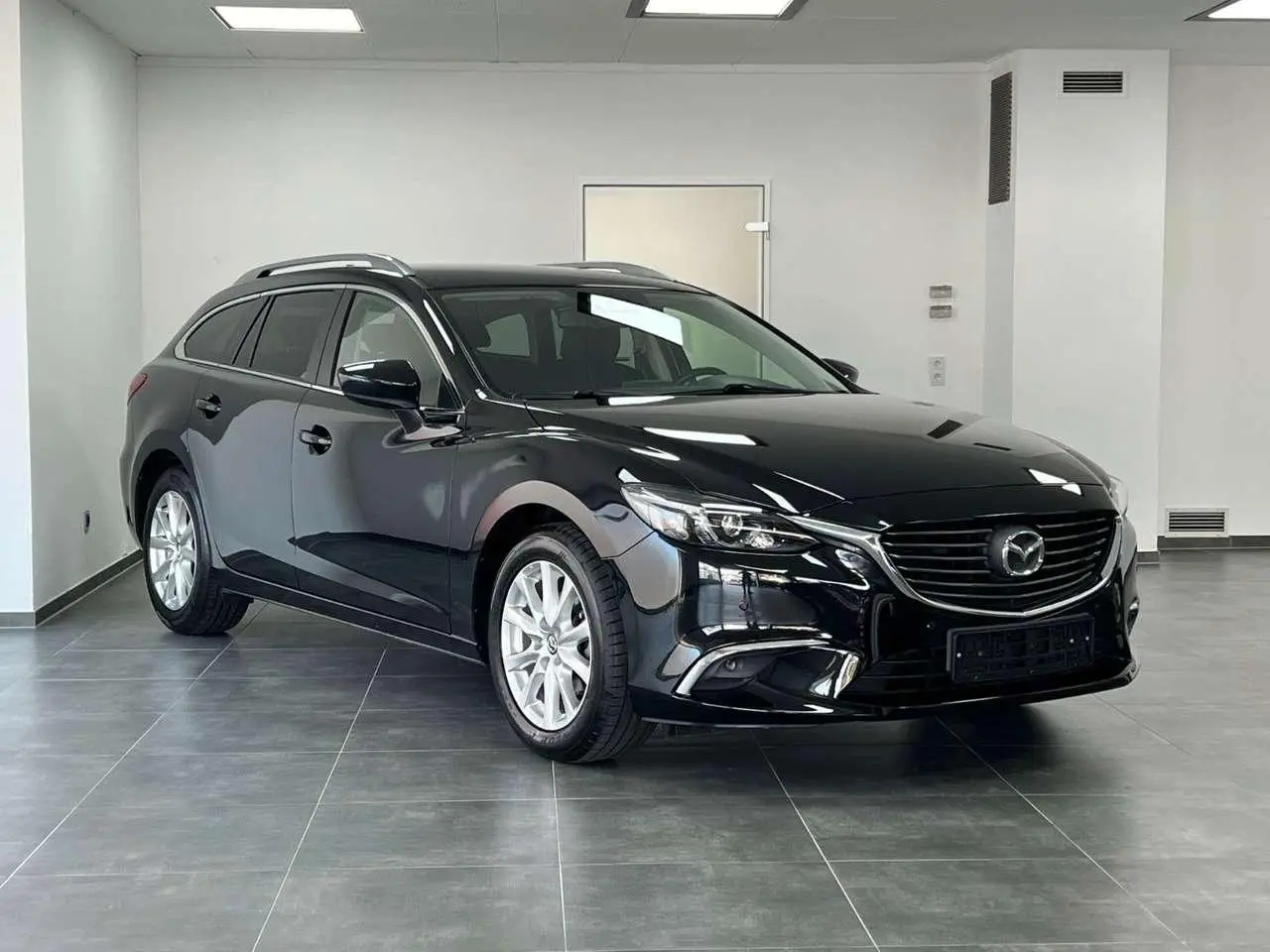 Photo 1 : Mazda 6 2016 Essence