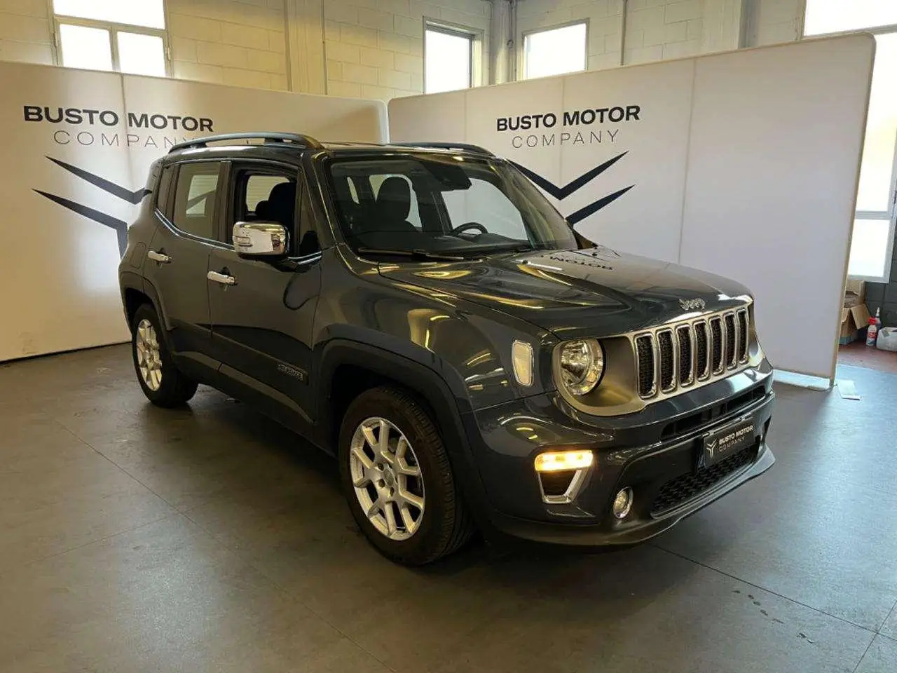 Photo 1 : Jeep Renegade 2020 Essence