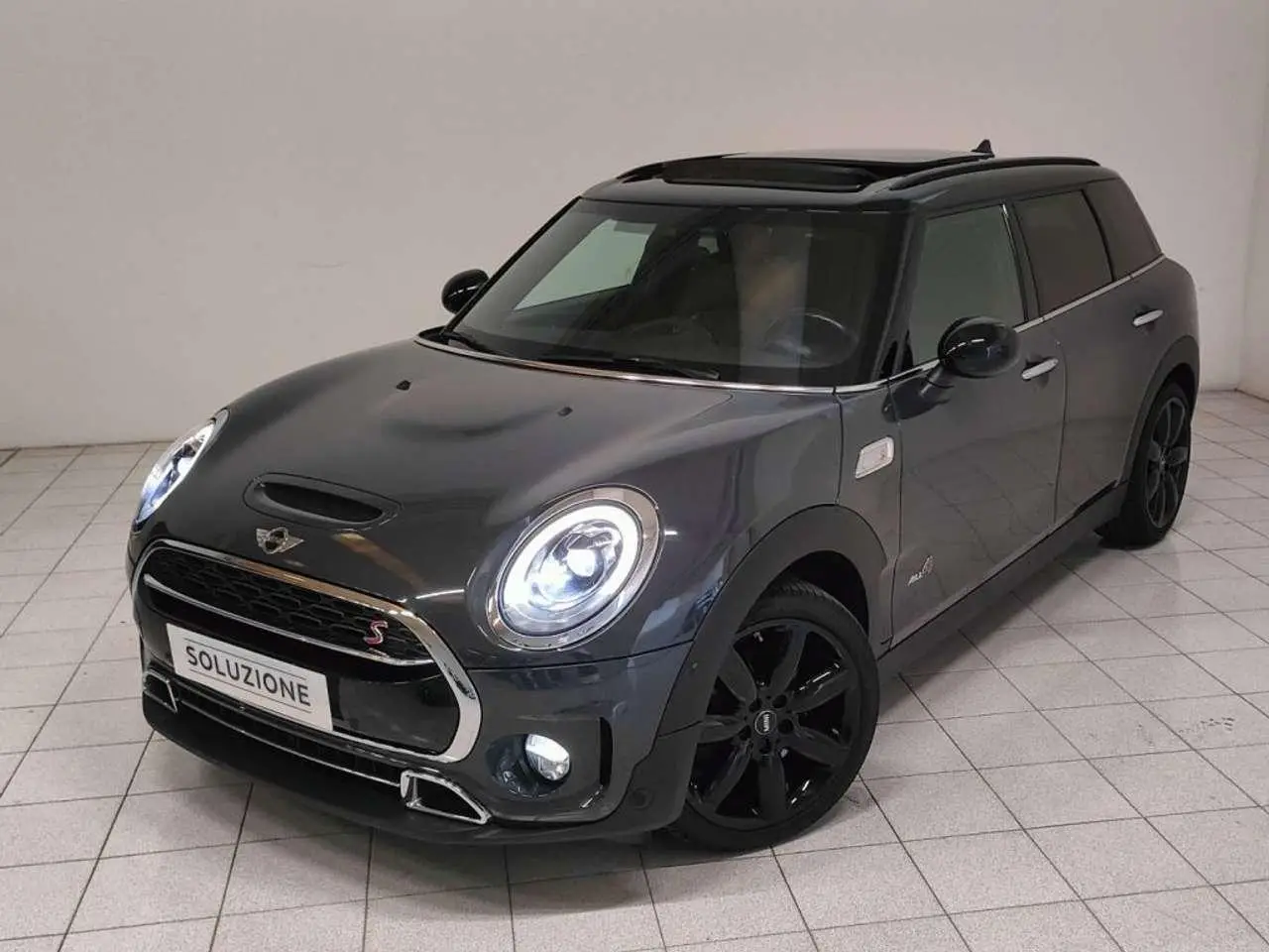 Photo 1 : Mini Cooper 2019 Diesel