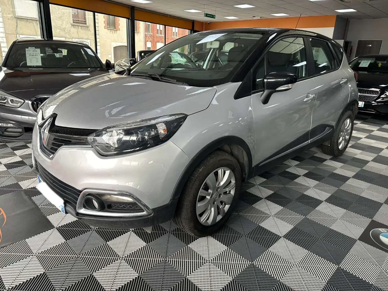 Photo 1 : Renault Captur 2017 Diesel