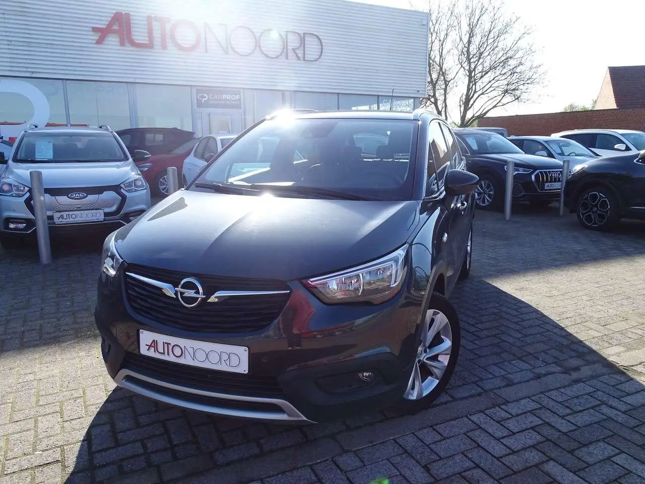 Photo 1 : Opel Crossland 2017 Essence