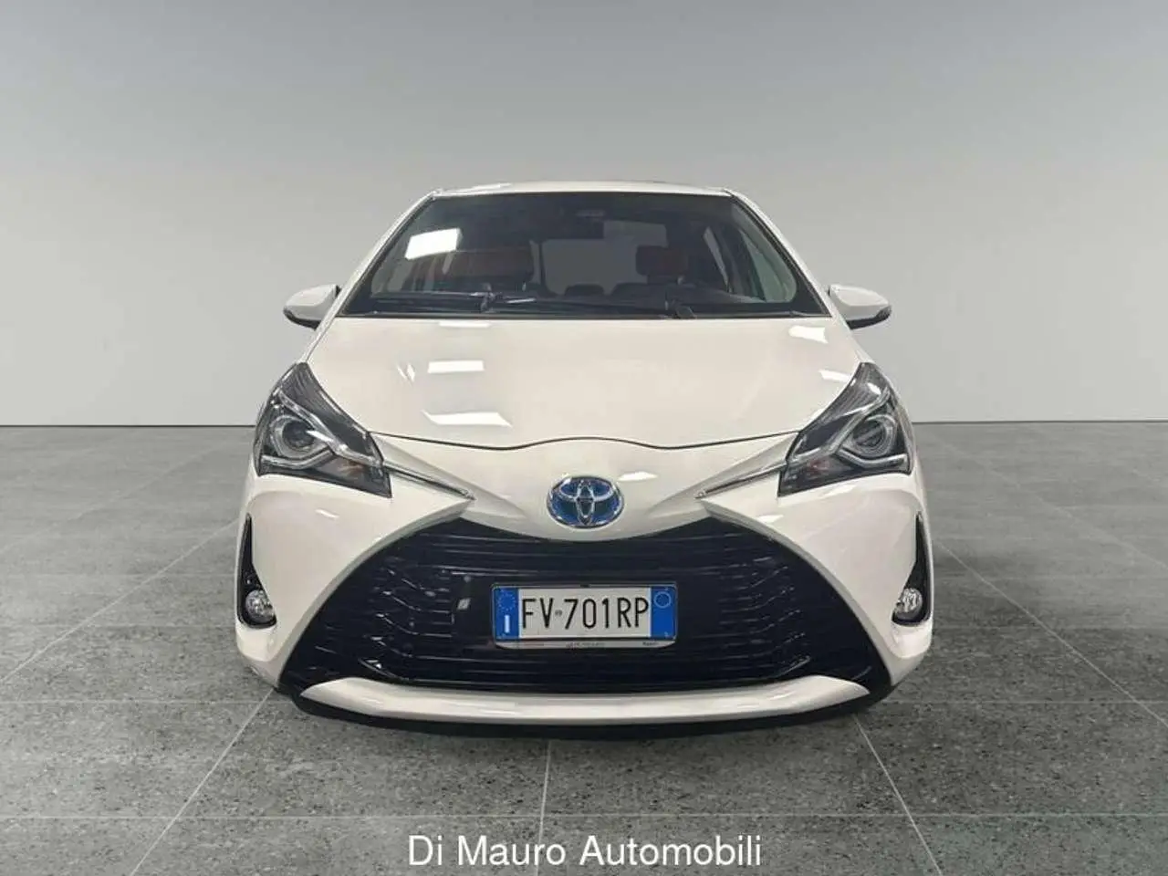 Photo 1 : Toyota Yaris 2019 Hybrid