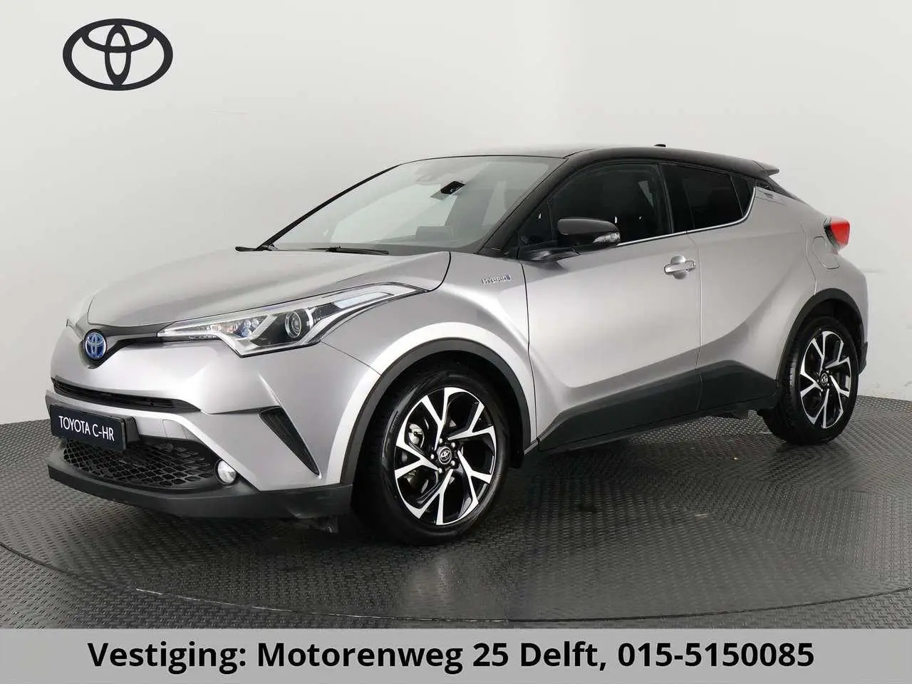 Photo 1 : Toyota C-hr 2019 Hybrid