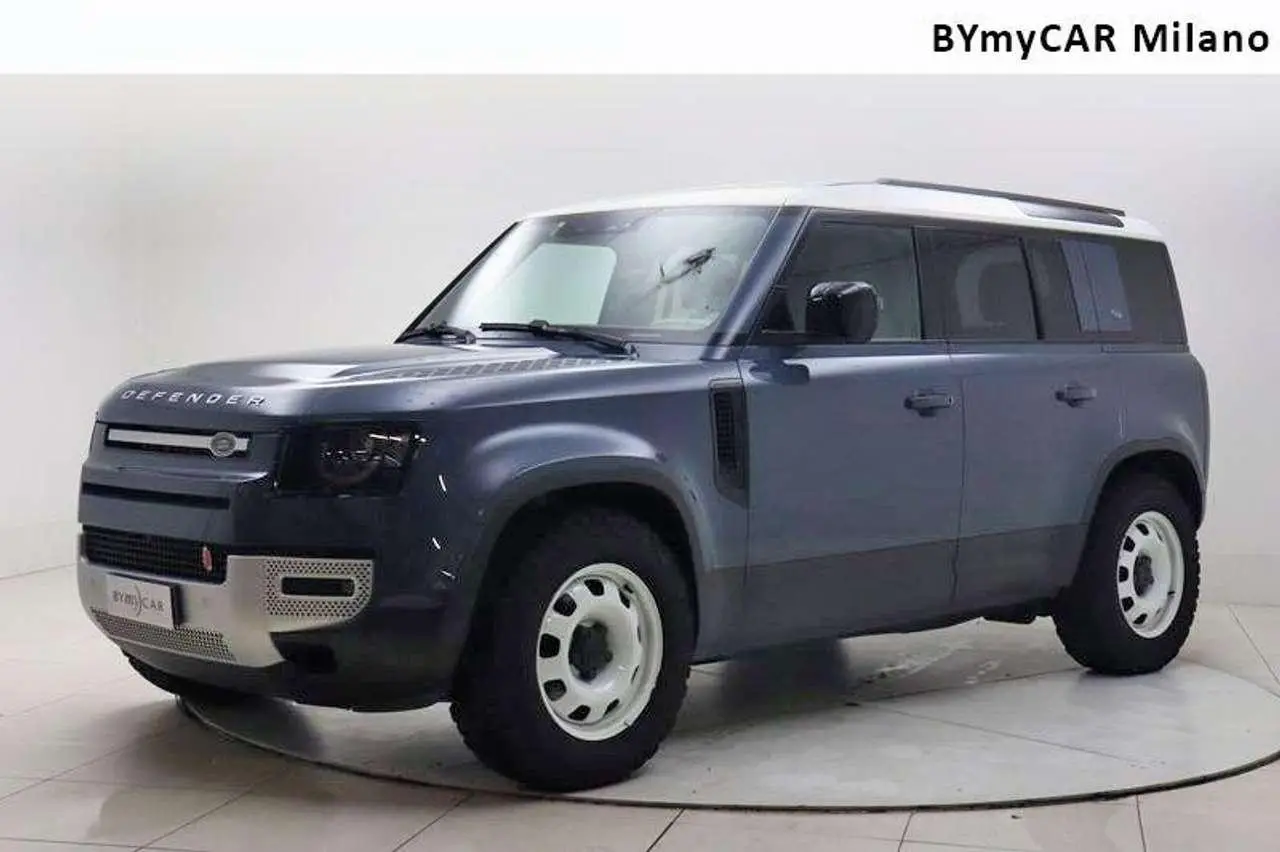 Photo 1 : Land Rover Defender 2022 Hybrid