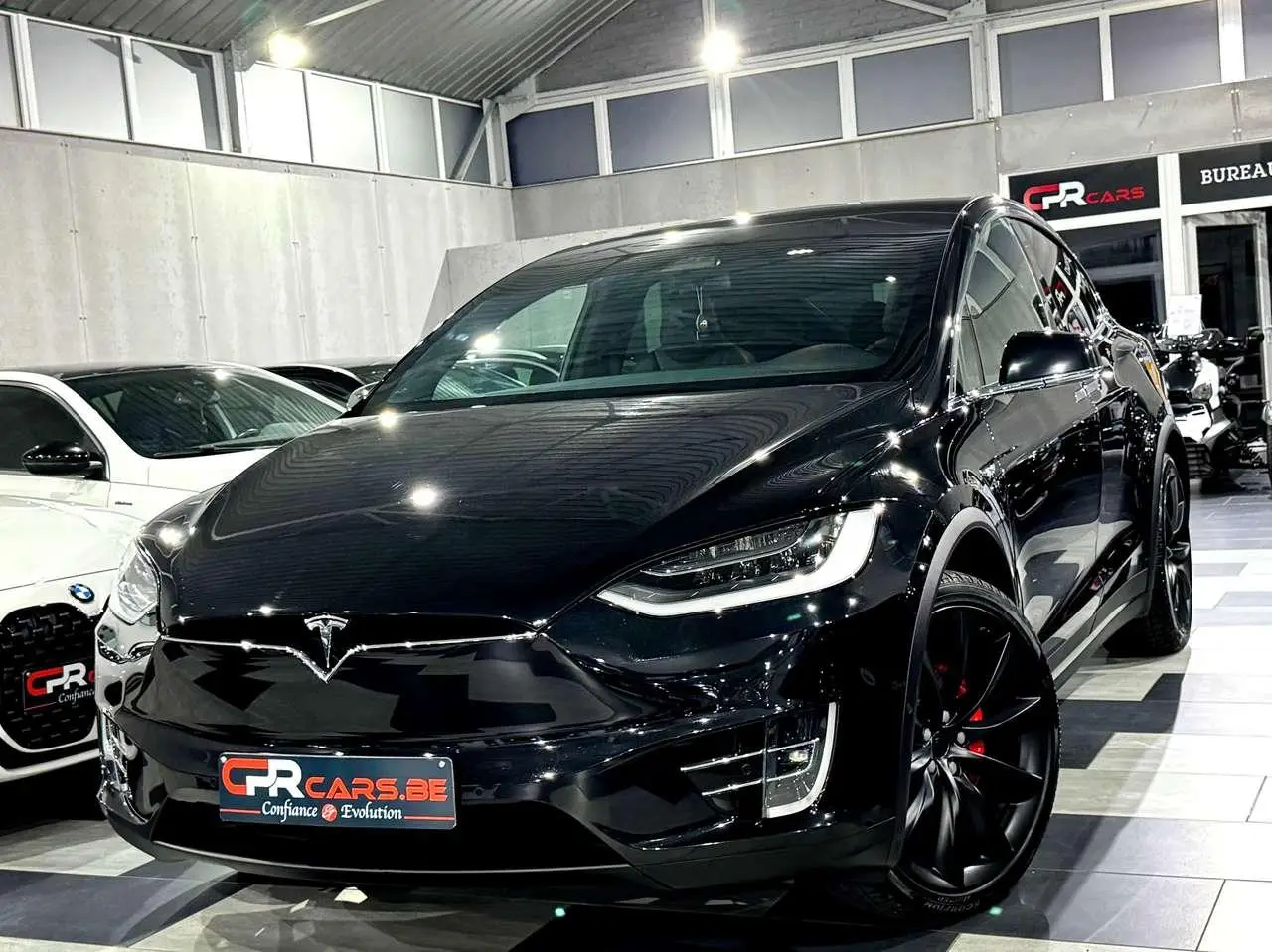 Photo 1 : Tesla Model X 2019 Électrique