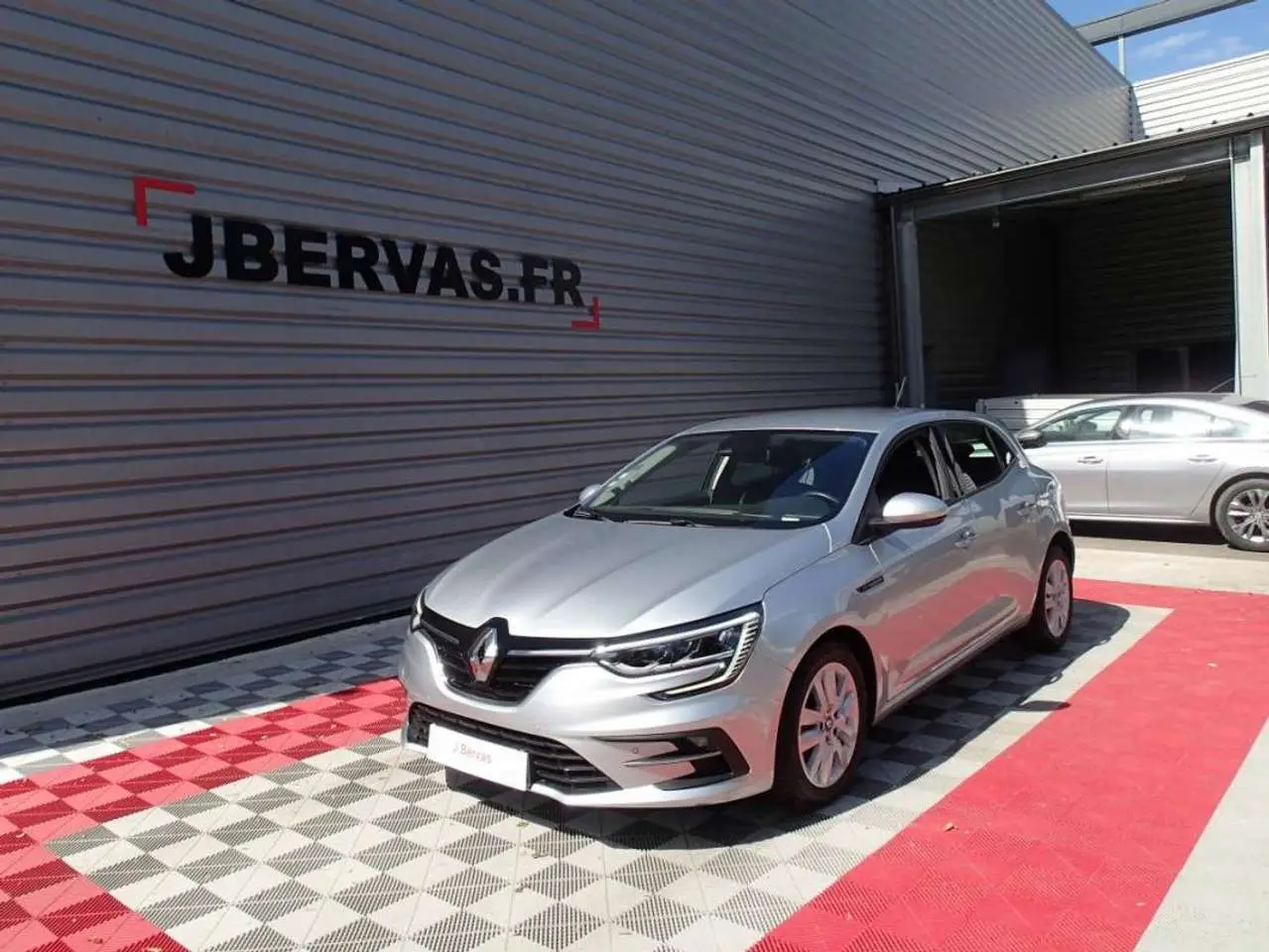 Photo 1 : Renault Megane 2021 Autres