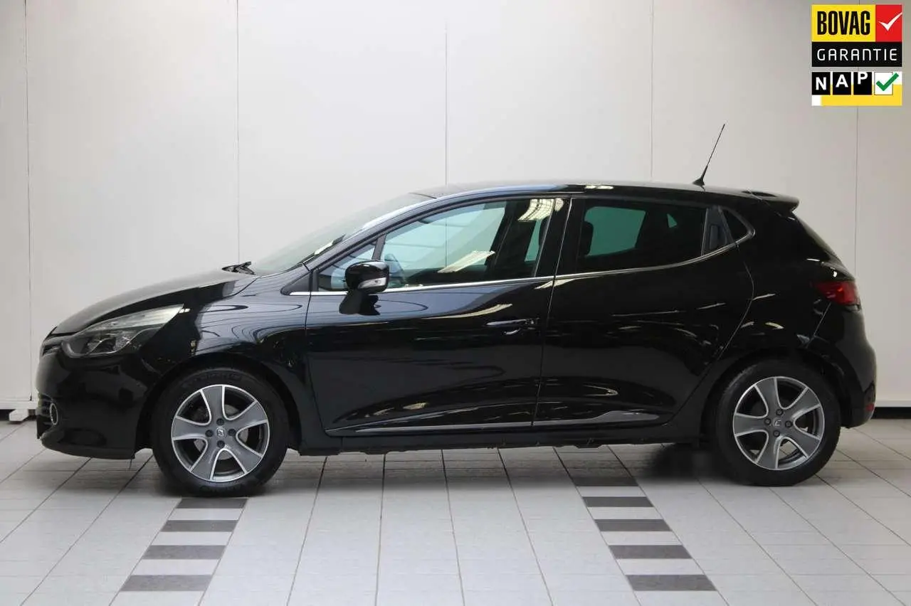 Photo 1 : Renault Clio 2015 Petrol