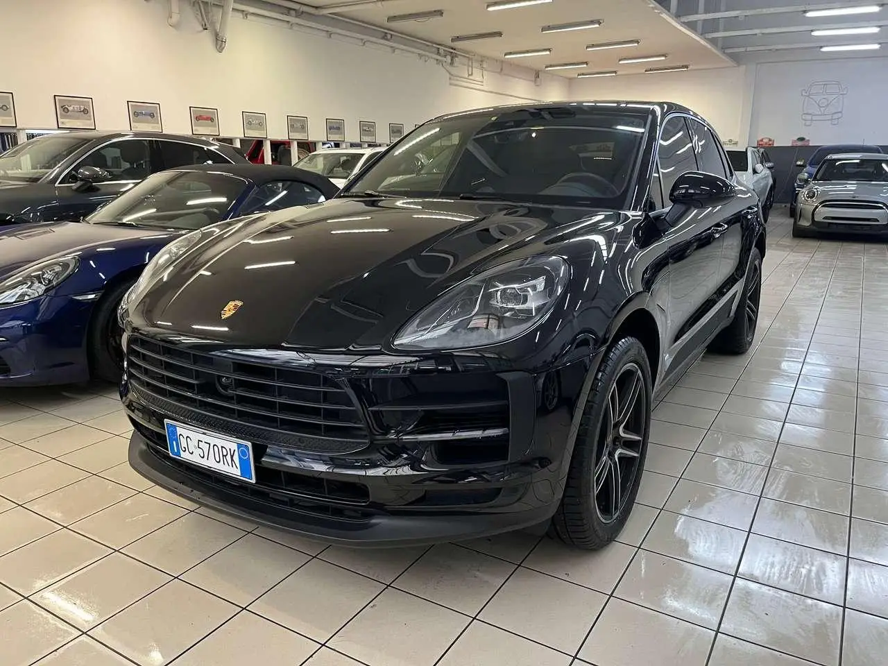 Photo 1 : Porsche Macan 2020 Essence