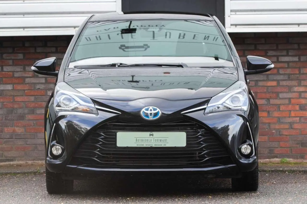 Photo 1 : Toyota Yaris 2019 Hybrid