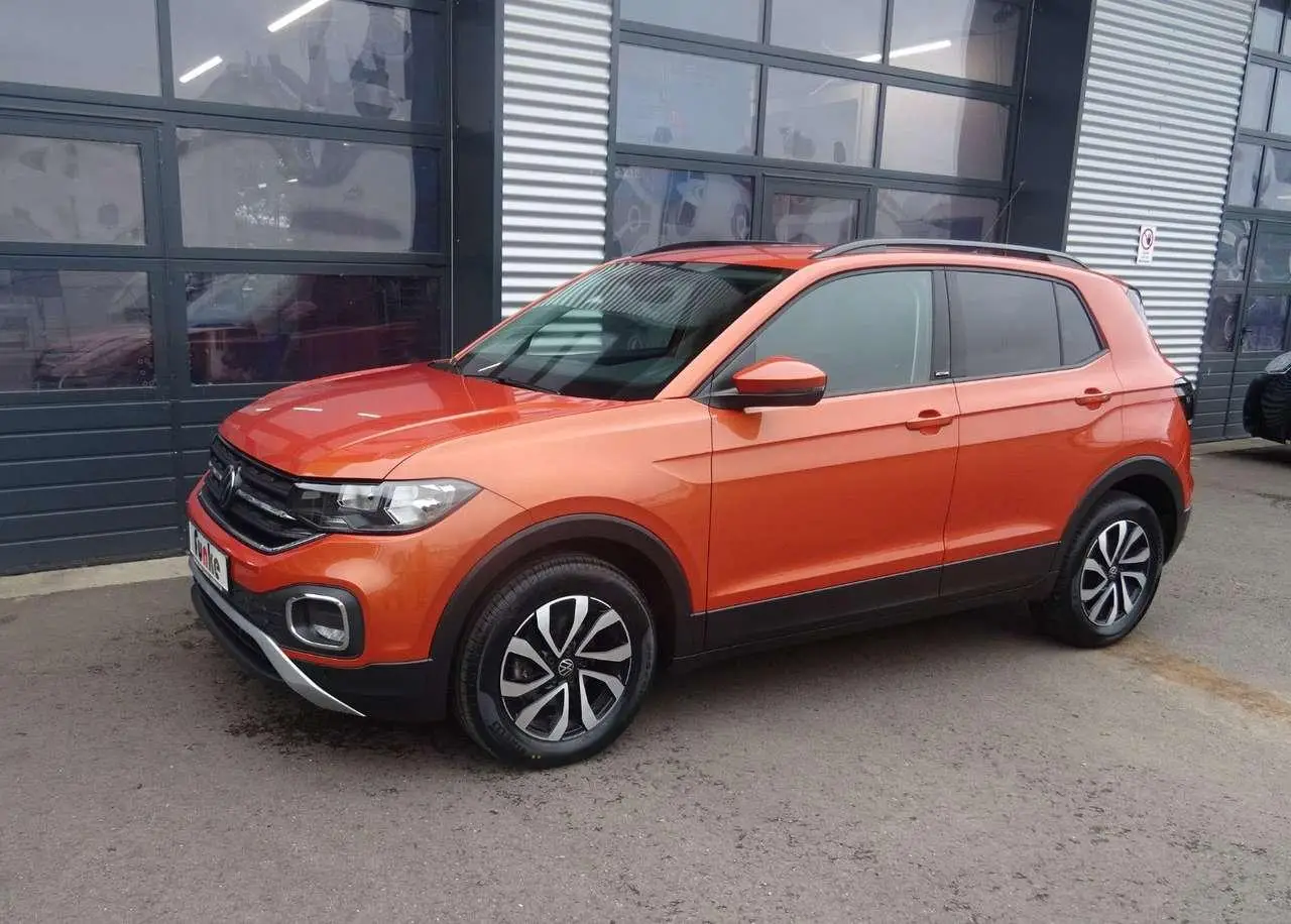 Photo 1 : Volkswagen T-cross 2022 Essence