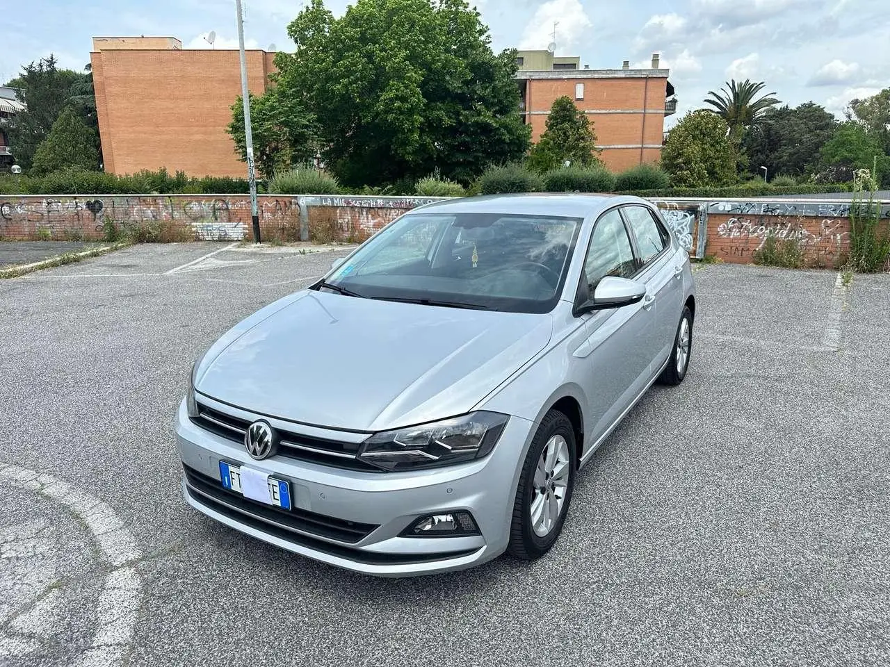 Photo 1 : Volkswagen Polo 2018 Petrol