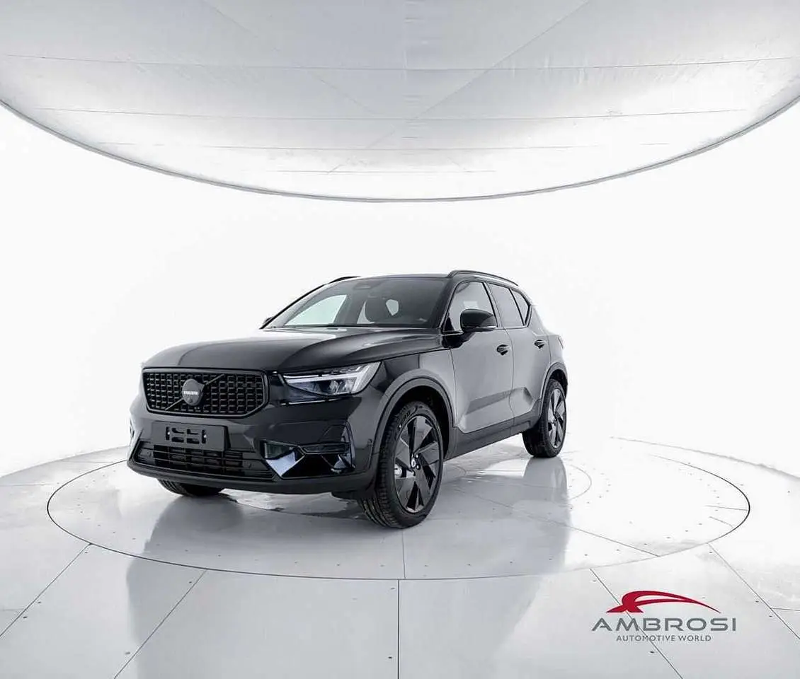 Photo 1 : Volvo Xc40 2024 Hybrid