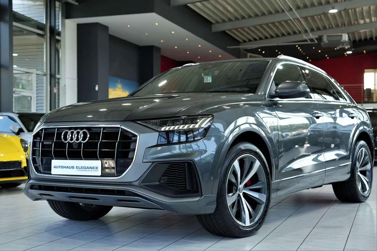 Photo 1 : Audi Q8 2019 Diesel