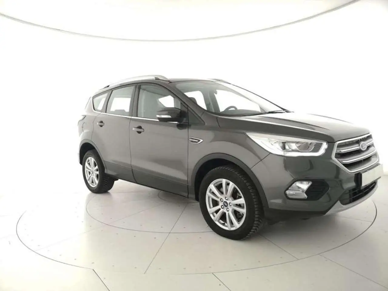 Photo 1 : Ford Kuga 2019 Diesel