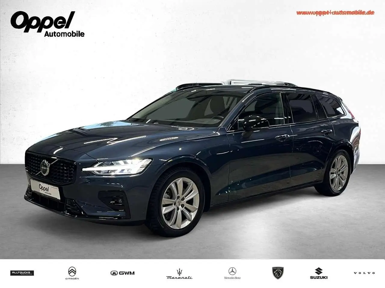 Photo 1 : Volvo V60 2023 Essence