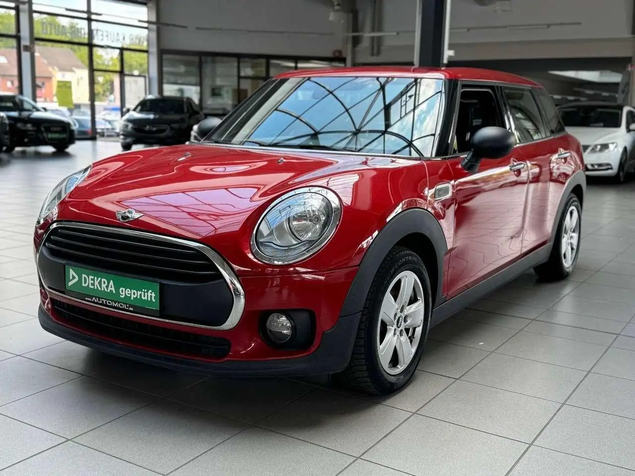 Photo 1 : Mini One 2016 Petrol