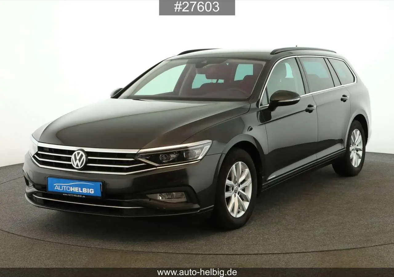 Photo 1 : Volkswagen Passat 2020 Diesel