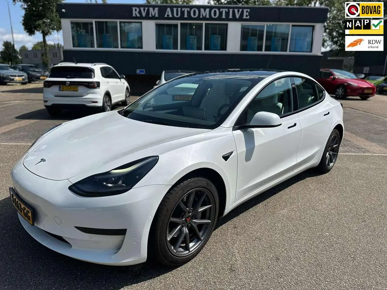 Photo 1 : Tesla Model 3 2022 Électrique