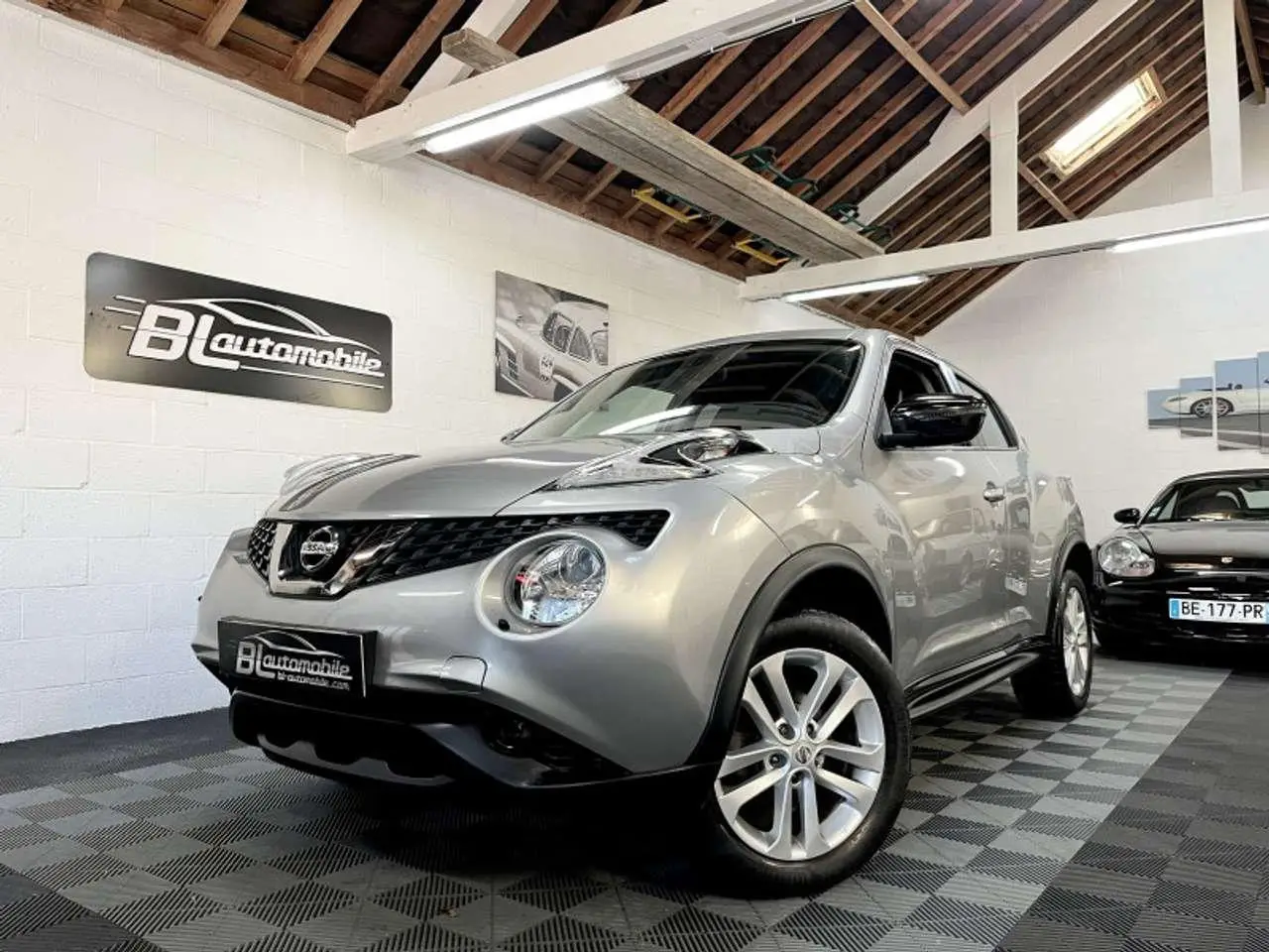 Photo 1 : Nissan Juke 2018 Essence