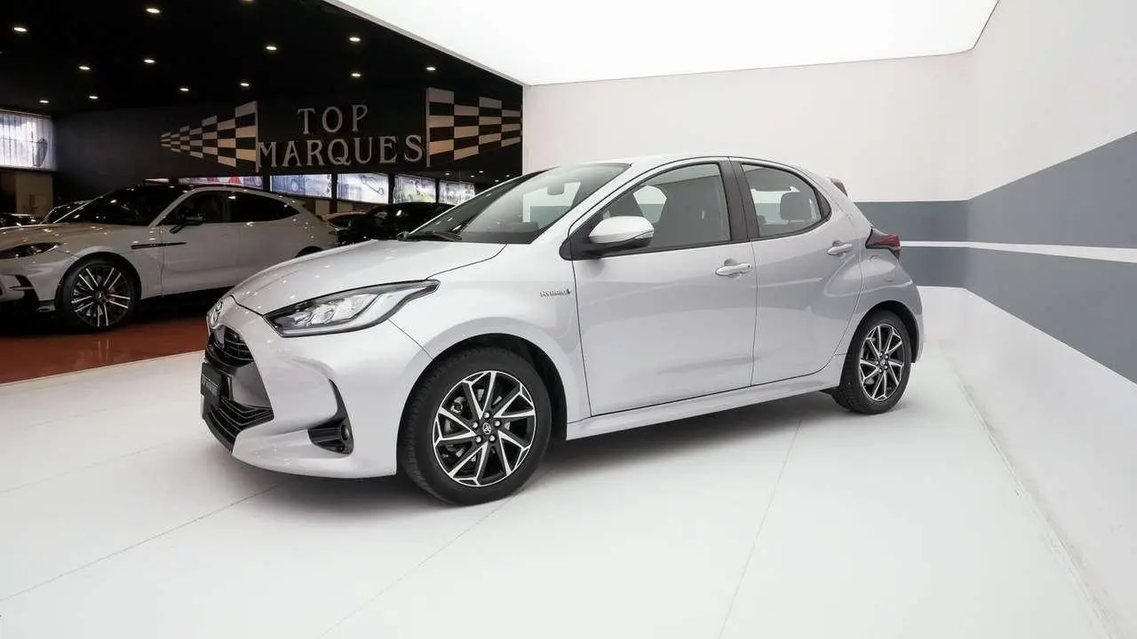 Photo 1 : Toyota Yaris 2020 Hybride