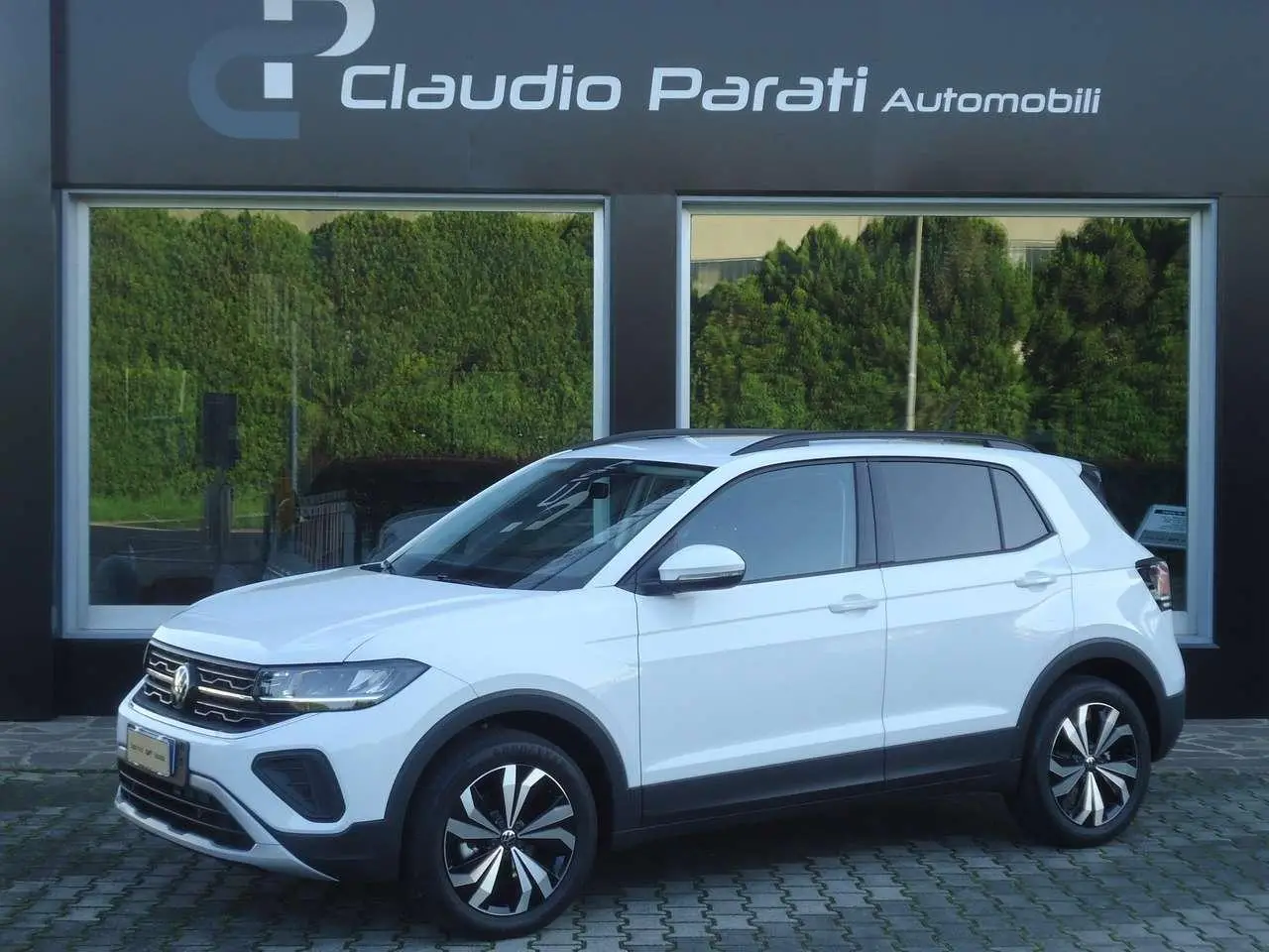 Photo 1 : Volkswagen T-cross 2024 Essence