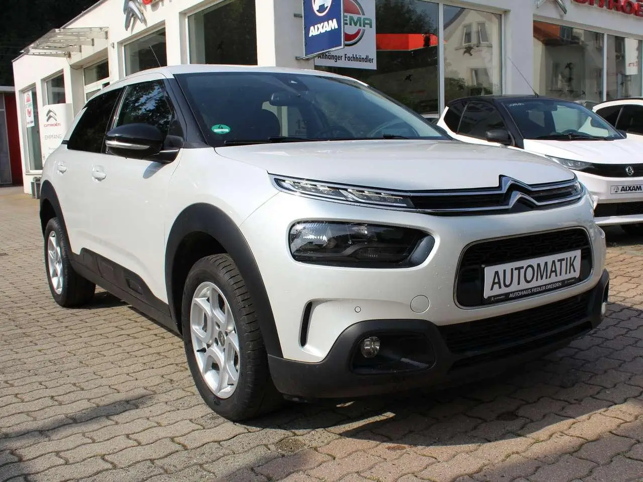 Photo 1 : Citroen C4 2019 Petrol