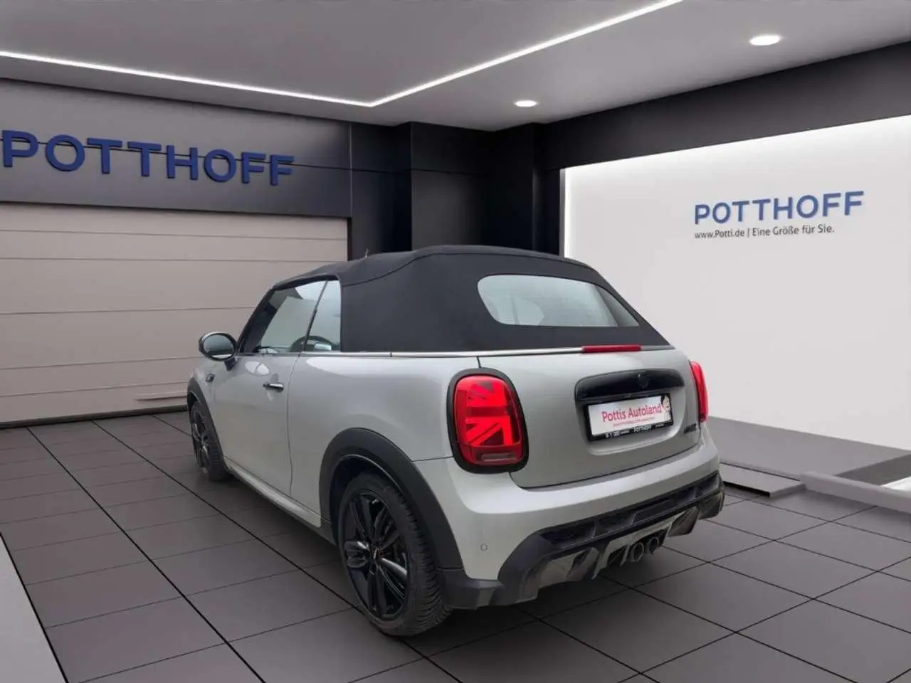 Photo 1 : Mini Cooper 2023 Petrol