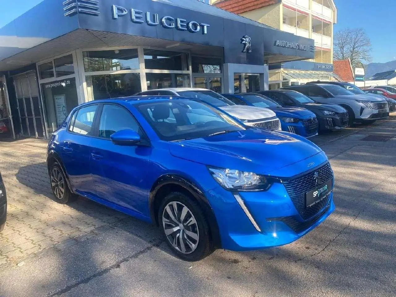 Photo 1 : Peugeot 208 2021 Électrique