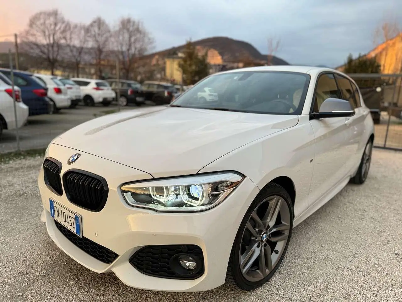 Photo 1 : Bmw Serie 1 2018 Diesel