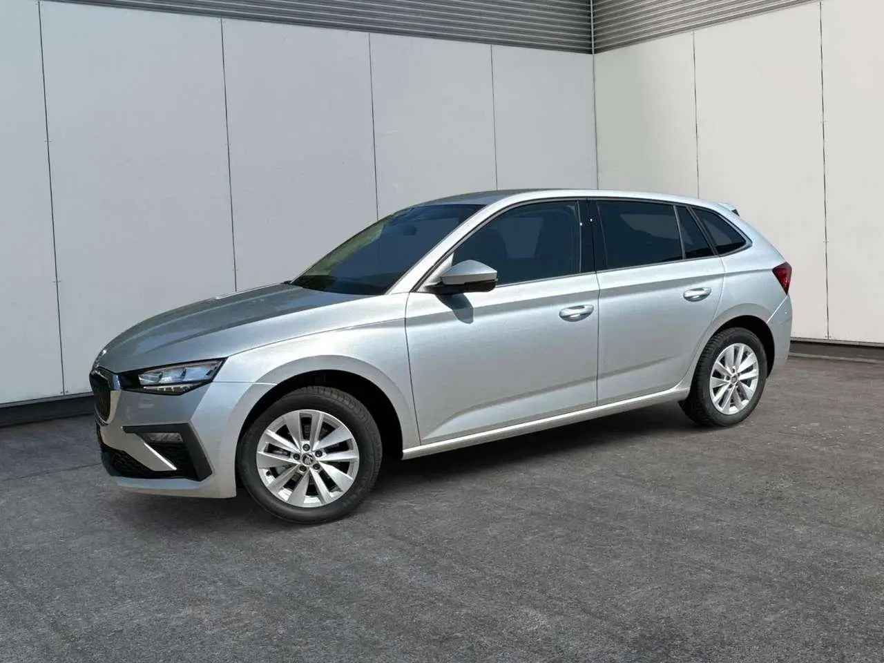 Photo 1 : Skoda Scala 2024 Petrol