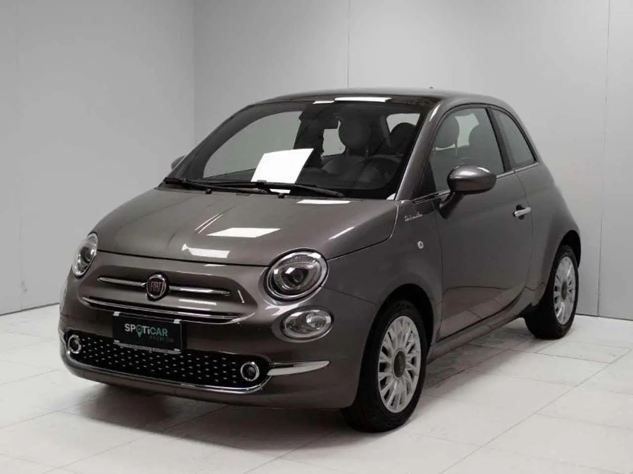 Photo 1 : Fiat 500 2022 Hybride