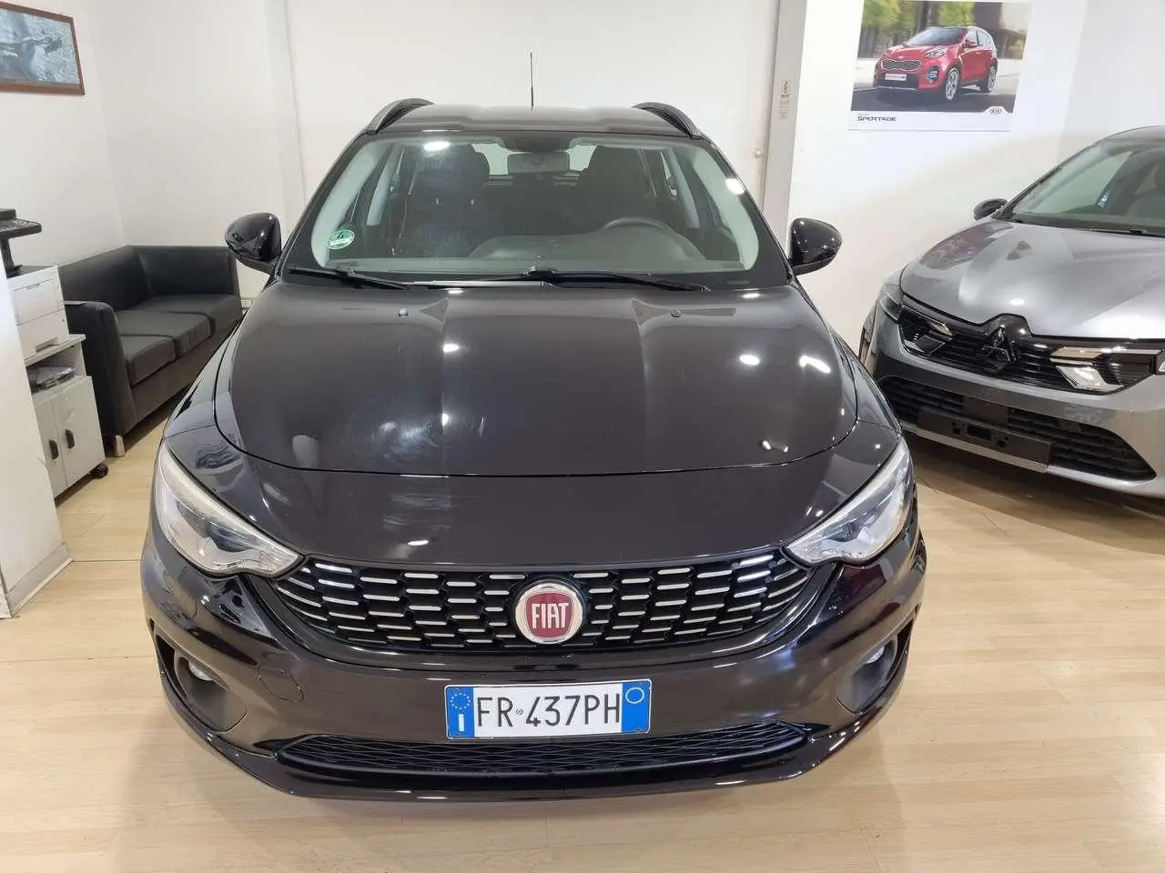 Photo 1 : Fiat Tipo 2018 Petrol