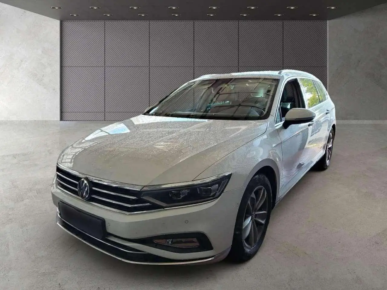 Photo 1 : Volkswagen Passat 2021 Diesel