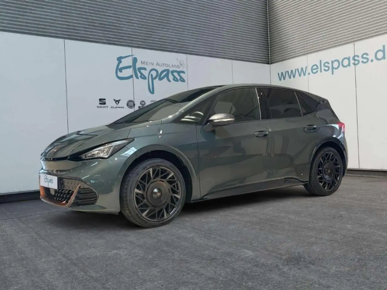 Photo 1 : Cupra Born 2024 Electric