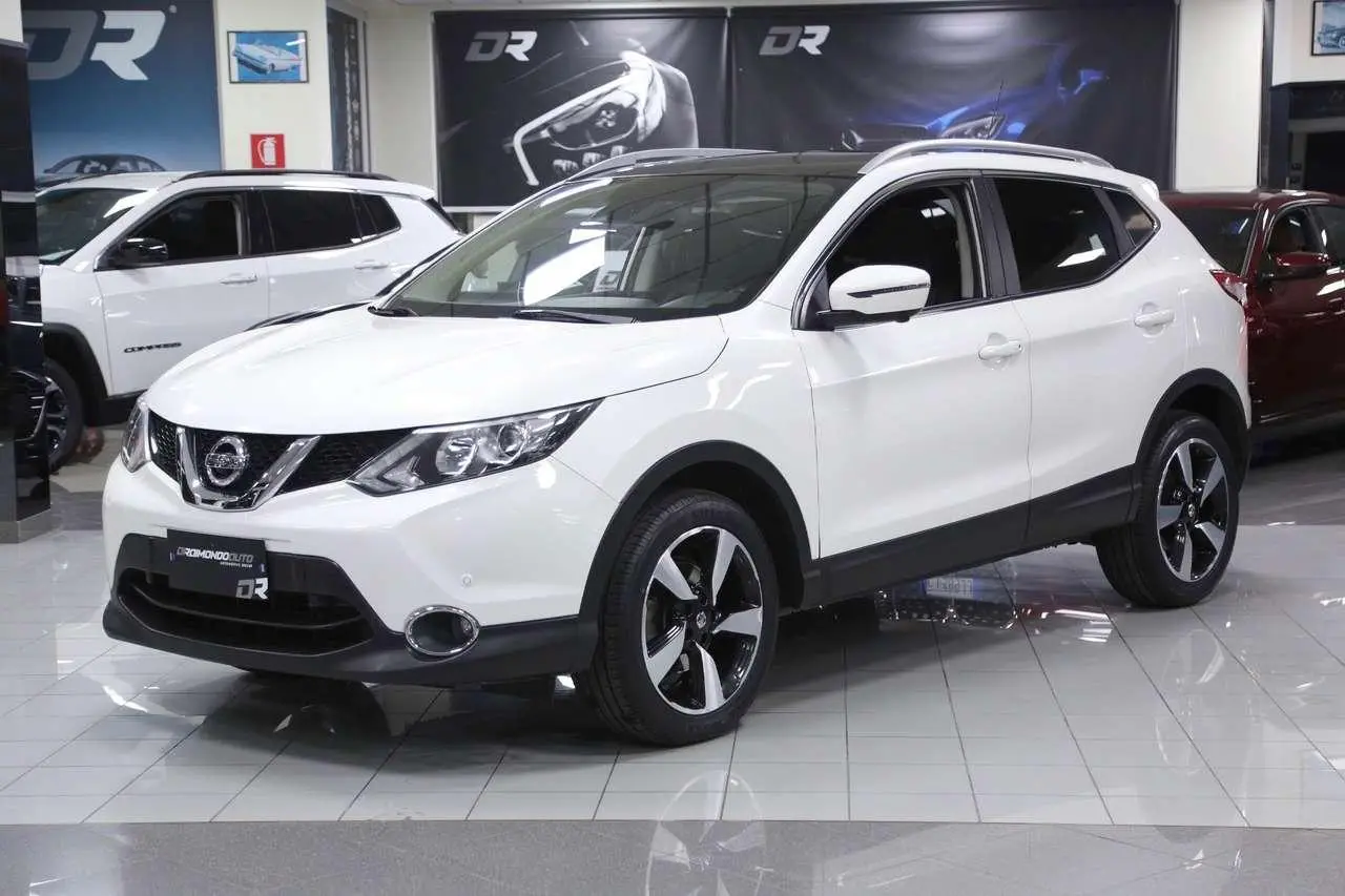 Photo 1 : Nissan Qashqai 2017 Diesel