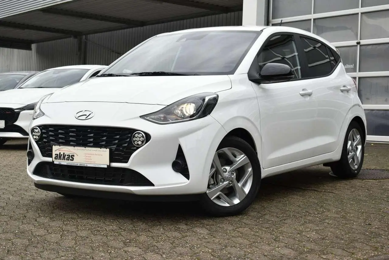 Photo 1 : Hyundai I10 2023 Petrol