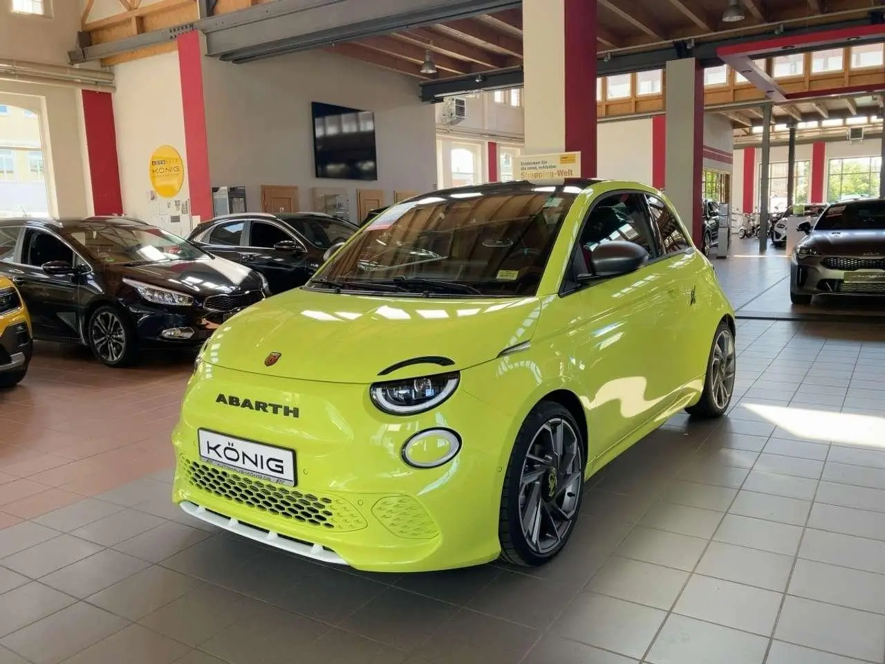 Photo 1 : Abarth 500 2023 Electric