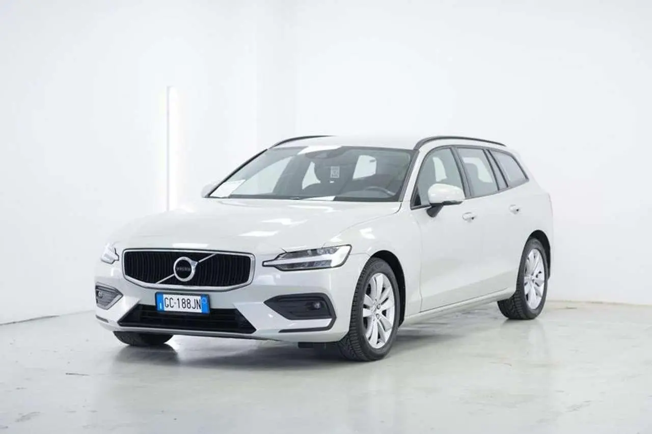 Photo 1 : Volvo V60 2020 Diesel