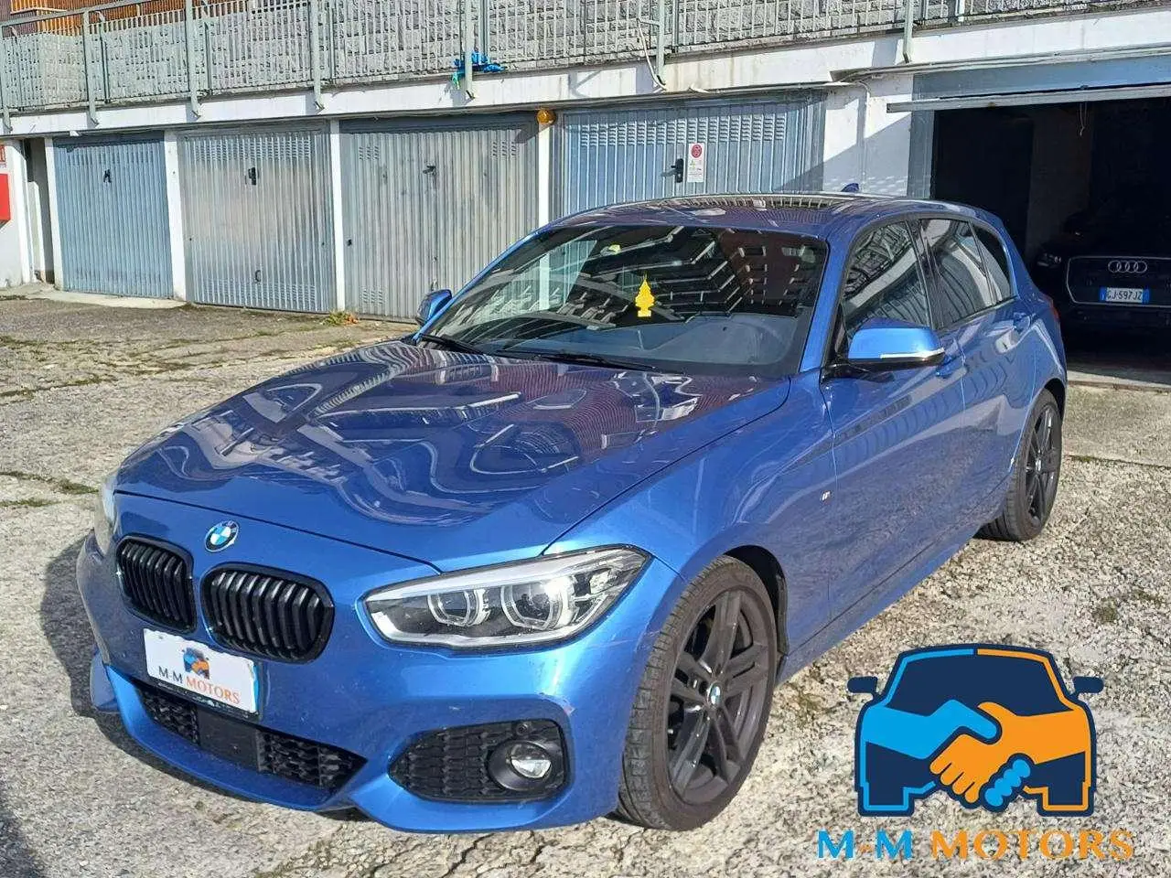 Photo 1 : Bmw Serie 1 2018 Diesel