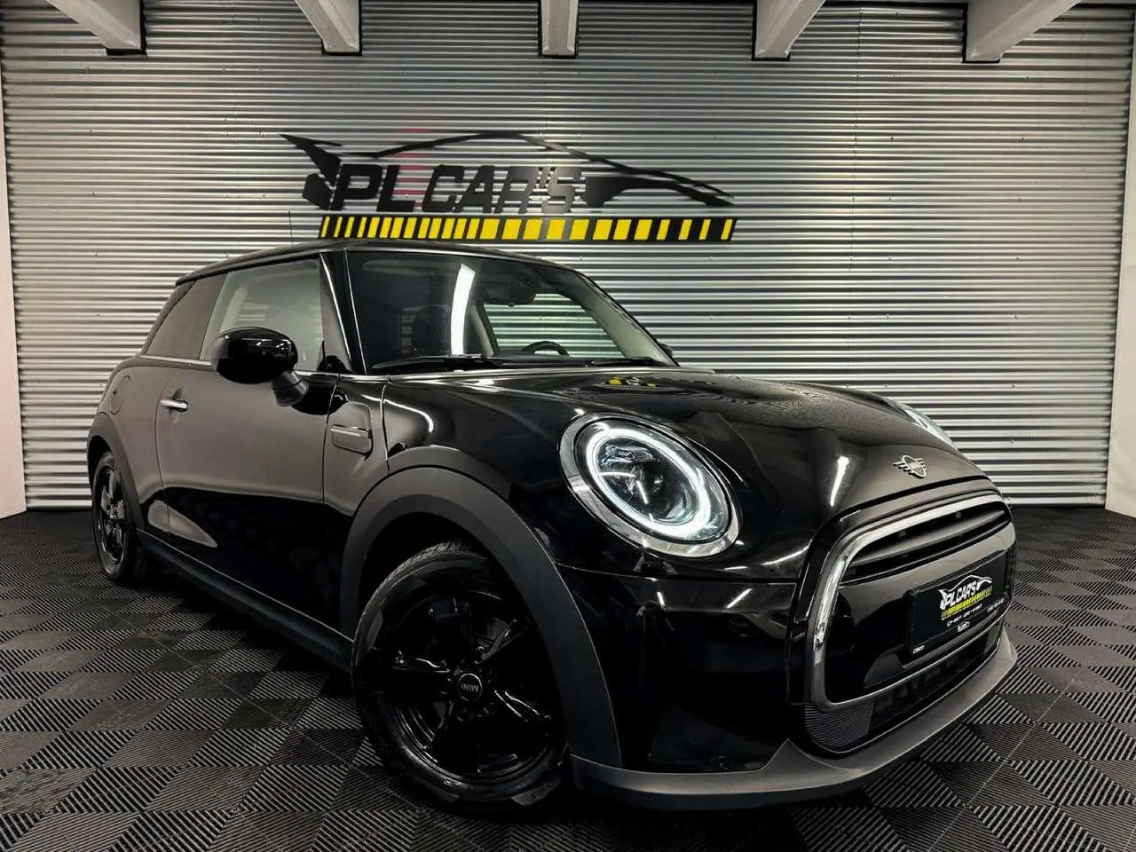 Photo 1 : Mini One 2021 Petrol