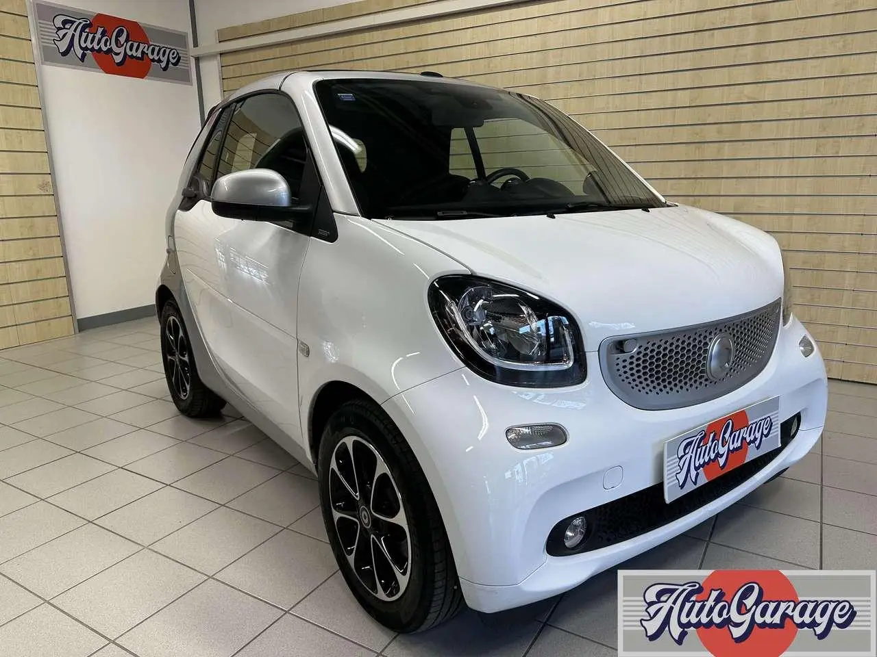 Photo 1 : Smart Fortwo 2017 Essence