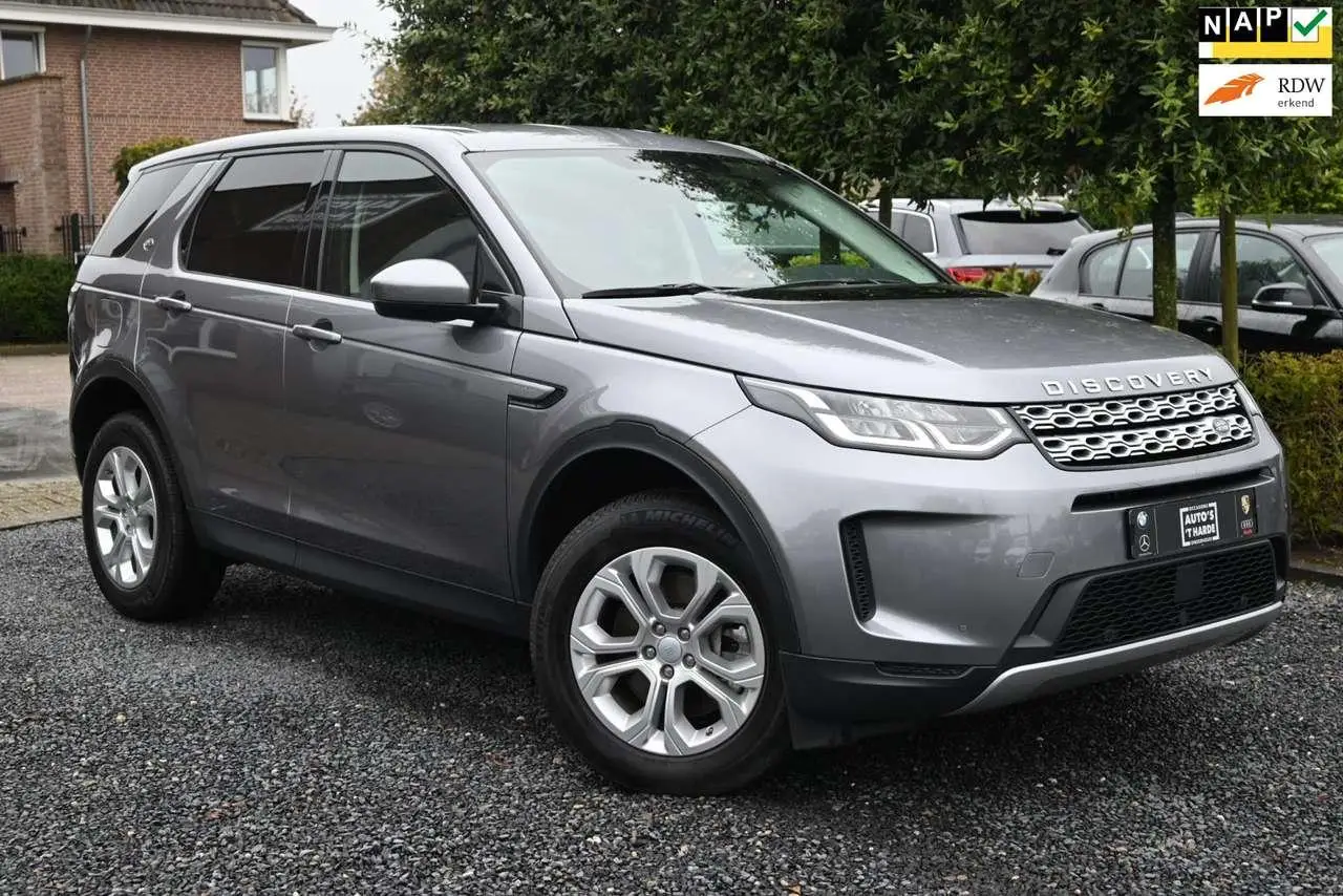 Photo 1 : Land Rover Discovery 2021 Hybrid